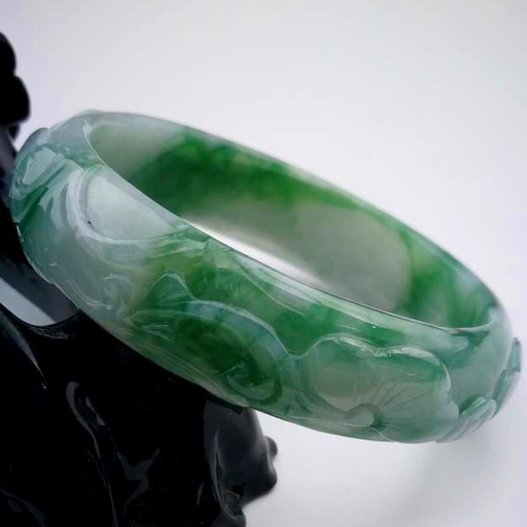 NATURE BEAUTIFUL CARVING GRADE A GREEN JADE JADEITE BRACELET BANGLE 57MM #A1121 - Picture 1 of 9